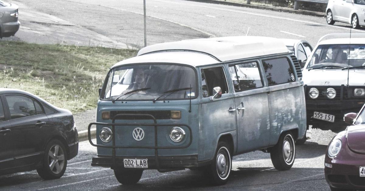 AI Tool Stacking: The Future of Workflow Efficiency? - AI Tools & Reviews