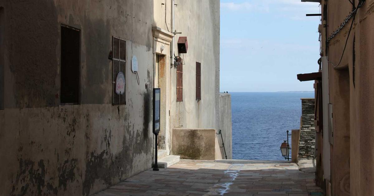 Smart Crypto Portfolio Rebalancing: AI Automation Guide - Finance & Fintech