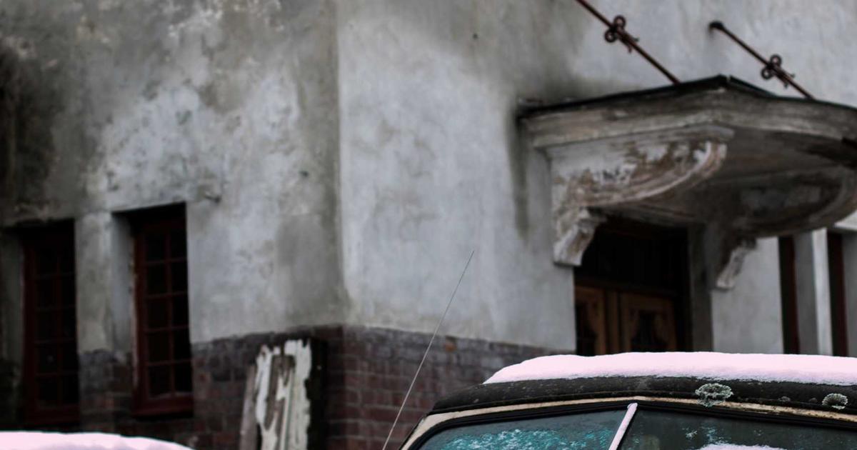 Automated Lead Enrichment: Python, APIs, & No-Code - Technology Tutorials